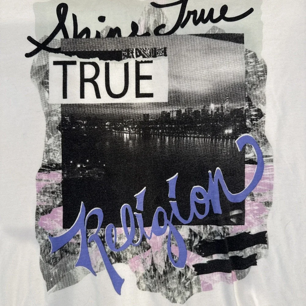 True Religion Men's White Graphic T-Shirt XL Short Sleeve Shine True Cotton